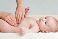 manfaat-pijat-bayi-696x447.jpg